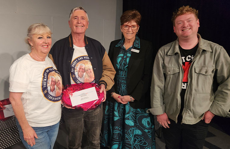 Local actors take out Queensland festival award