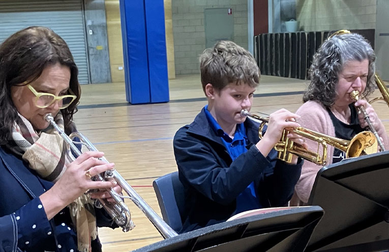 Orchestra in good hands under leadership of world-class trumpeter
