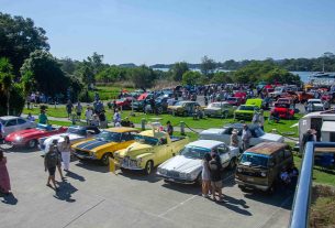 Engines ready for 2025 Laurieton Vintage Motor Club Show and Shine