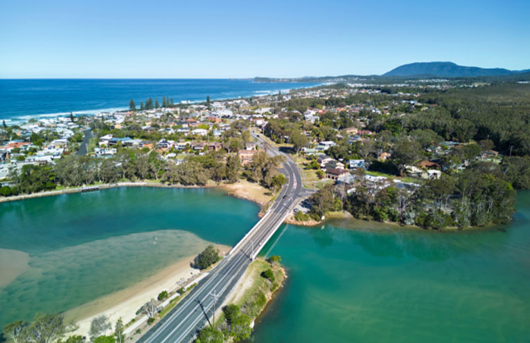 Lake Cathie closes to the ocean; recreational activities still encouraged
