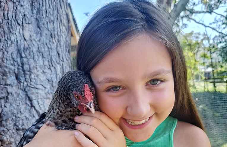 Animal lover, 10, hosting garage sale fundraiser for Wootton sanctuary