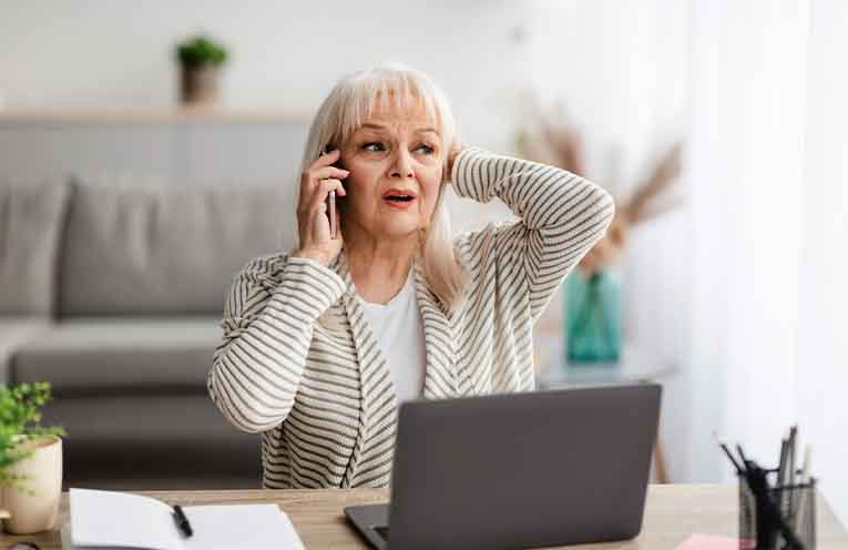 Australians urged to be scam-aware during Black Friday sales