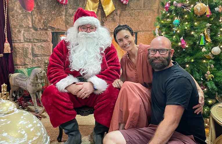 Community Santa photos bring joy and support to local charity