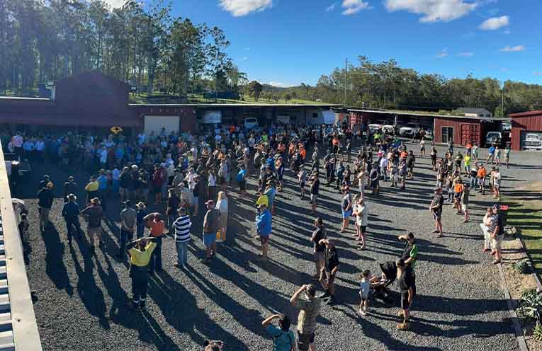 Gun owners gathered in numbers in Kundabung, in what Mr Kemp described as a ‘united, bipartisan show of strength’.
