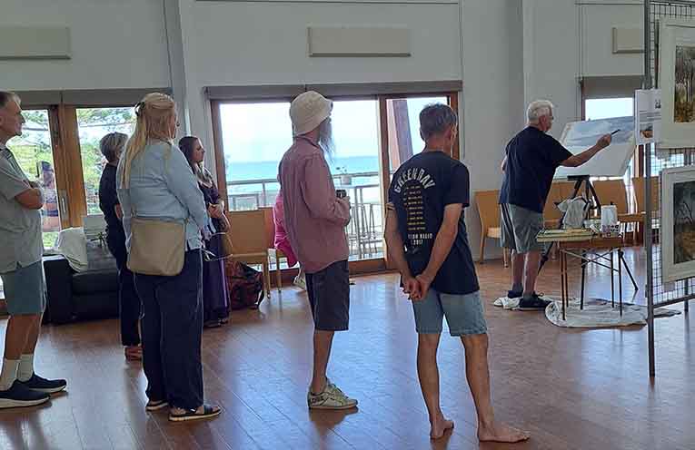 ‘Comeback’ exhibition of Bonny Hills Artists a success