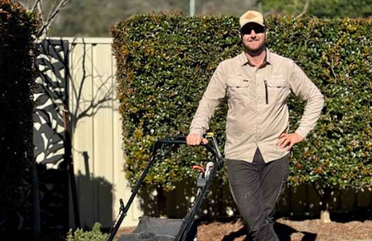 Community shows understanding in the face of rising business costs