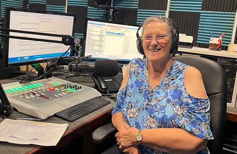 Liz Faassen bids farewell to the Hastings’ 2WAY FM