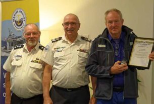 Geoff Shelton awarded Marine Rescue Life Membership after nearly four decades of service