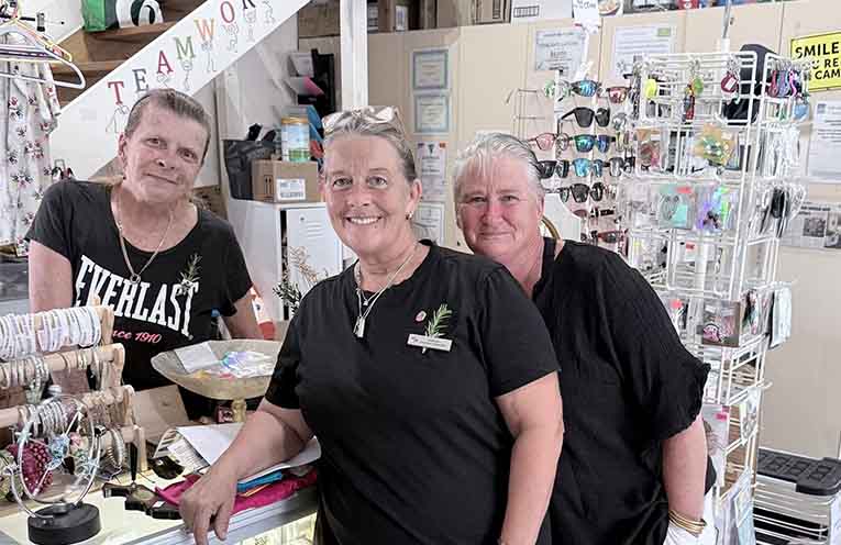 Aussie Battlers plans community food hub in time for Christmas