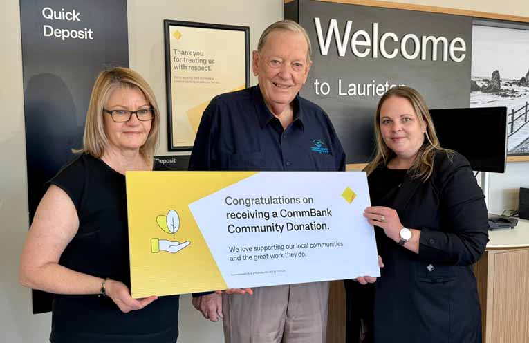 $20,000 Commonwealth Bank Staff Foundation grant gives Community at 3 a helping hand