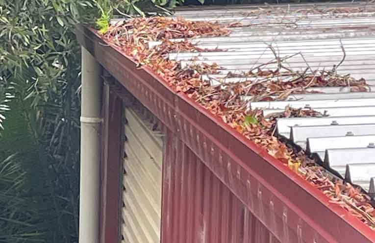 Laurieton Brigade urges residents to reduce fire hazards during spring clean